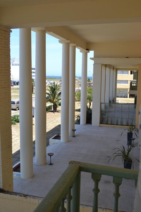 Hotel Cabo Santa Maria La Paloma Zimmer foto