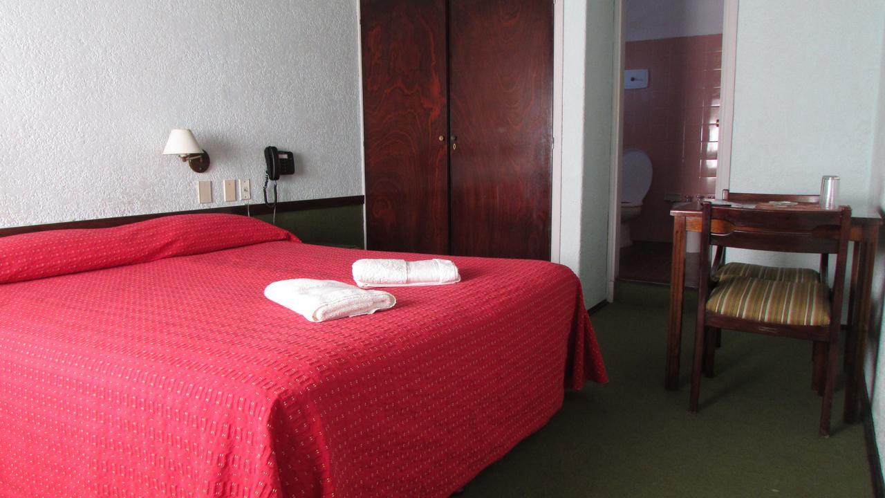 Hotel Cabo Santa Maria La Paloma Zimmer foto