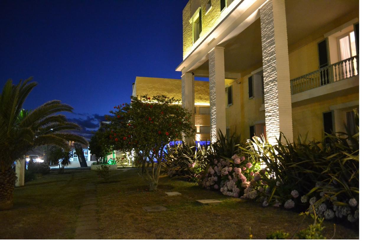 Hotel Cabo Santa Maria La Paloma Zimmer foto